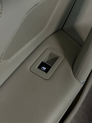 Volkswagen Tiguan Sportline, 2017 года, пробег 128100 км