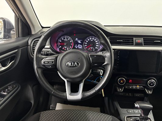 Kia Rio, 2019 года, пробег 57359 км