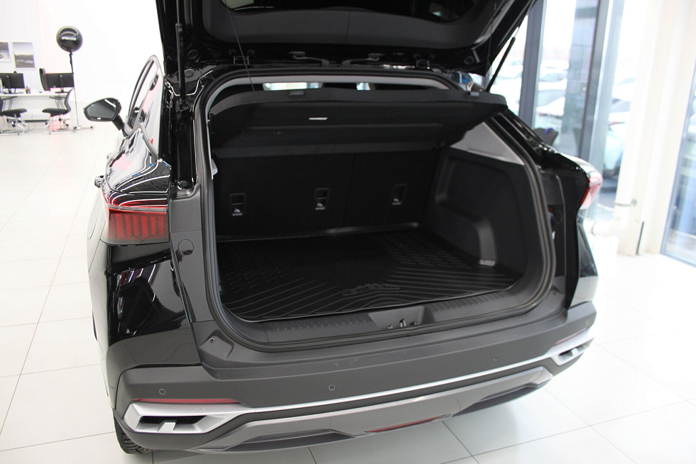 Omoda C5 Драйв, черный